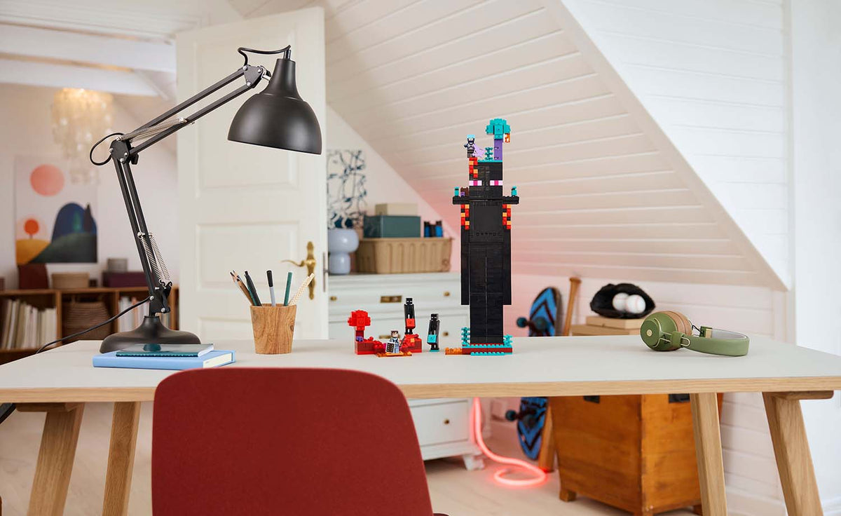 21279 | LEGO® Minecraft® The Enderman Tower