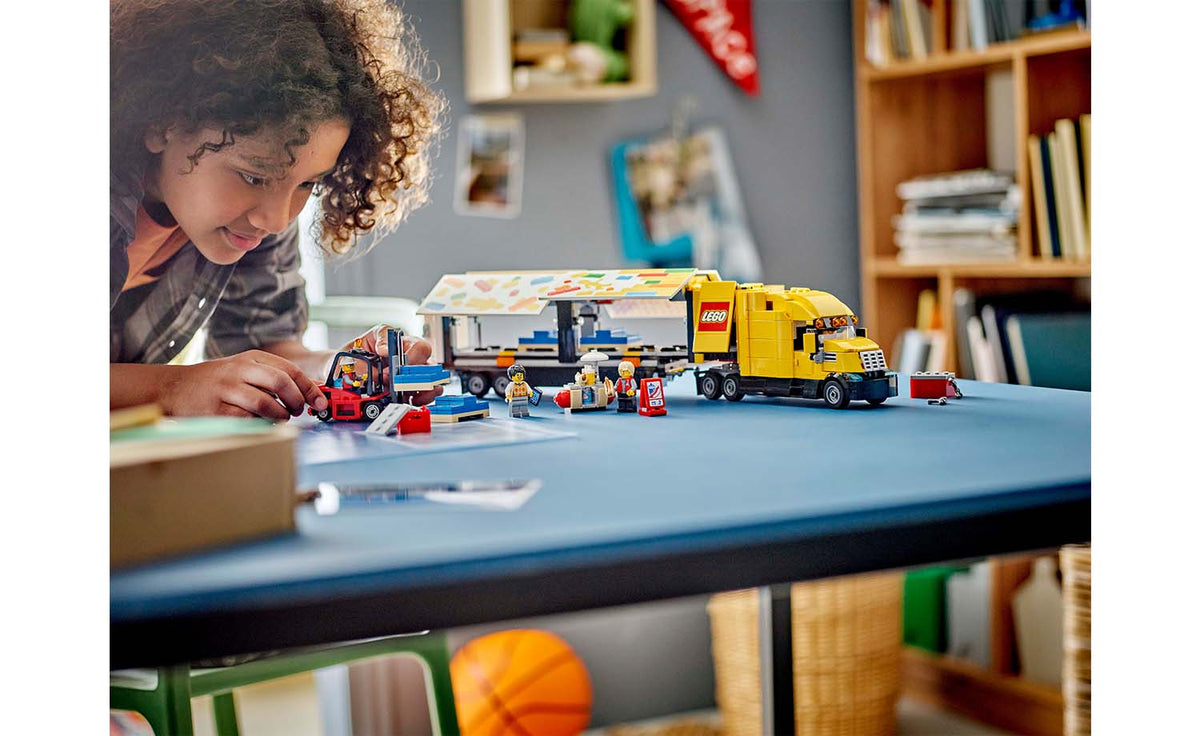 60440 | LEGO® CITY Yellow Delivery Truck
