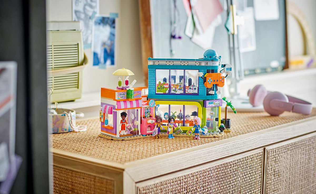 42674 | LEGO® Friends Comic Book and Game Shop