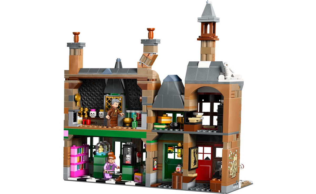76457 | LEGO® Harry Potter™ Hogsmeade™ Village – Collectors' Edition