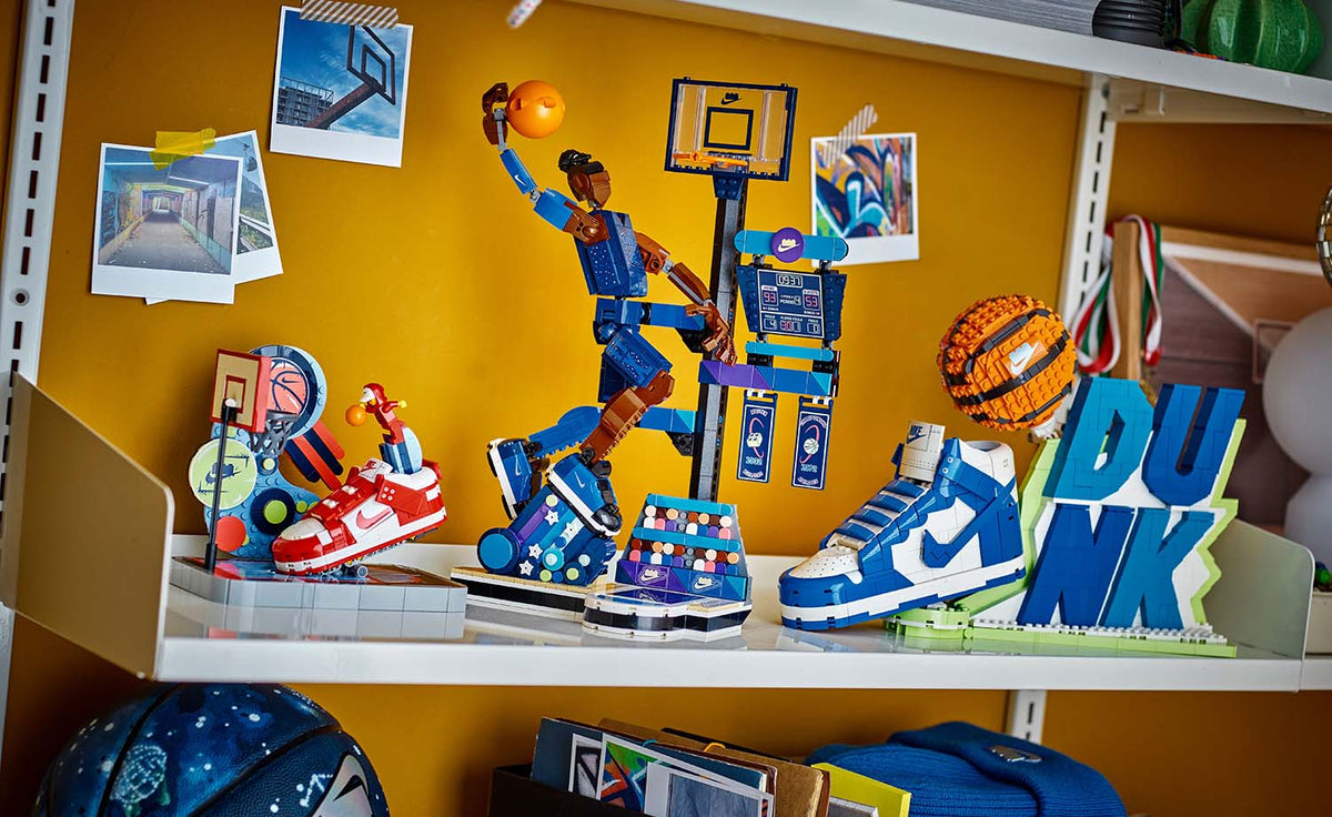 43010 | LEGO® Iconic Nike Slam Dunk