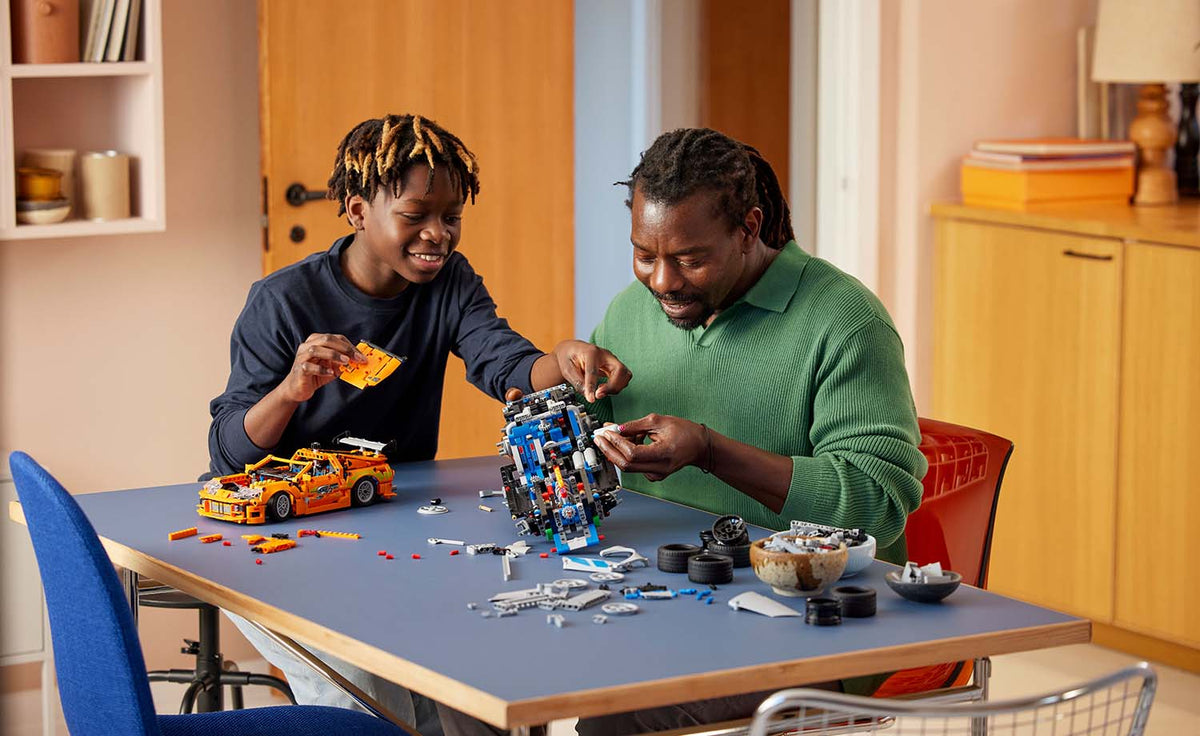 42210 | LEGO® Technic 2 Fast 2 Furious Nissan Skyline GT-R (R34) Car