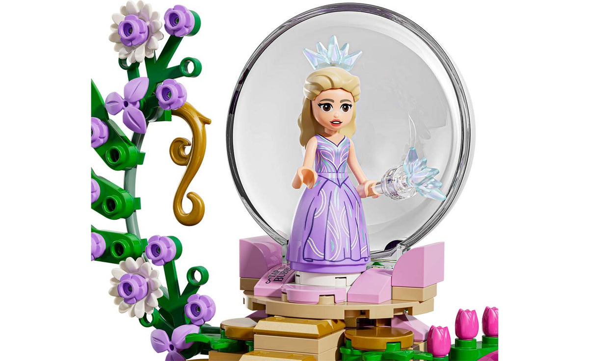 75690 | LEGO® Wicked Glinda & Elphaba Visit Munchkinland